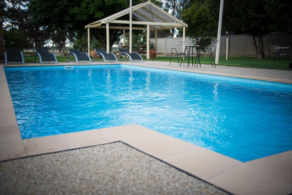 Cadell On The Murray Motel Moama Exterior foto