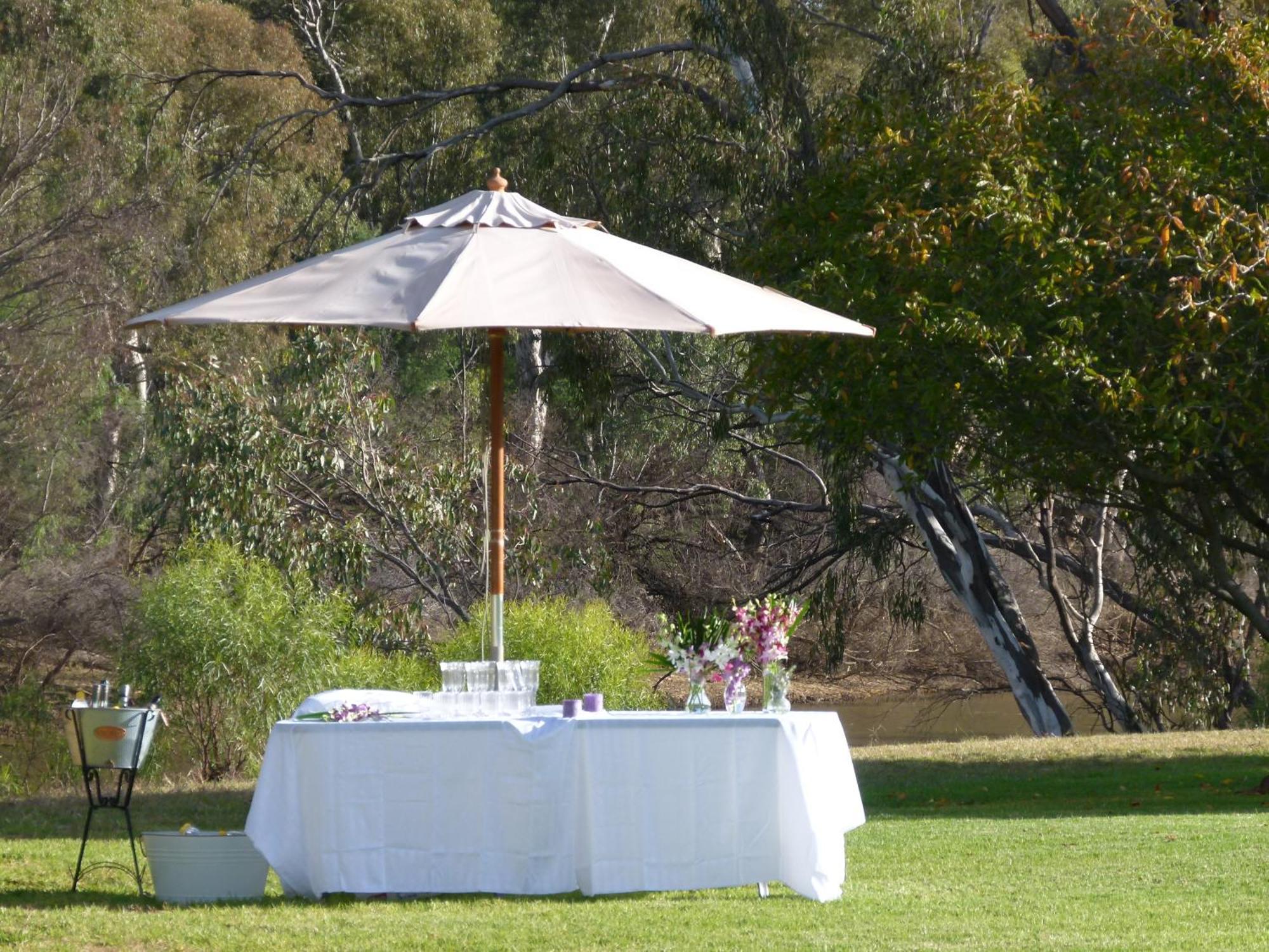 Cadell On The Murray Motel Moama Exterior foto