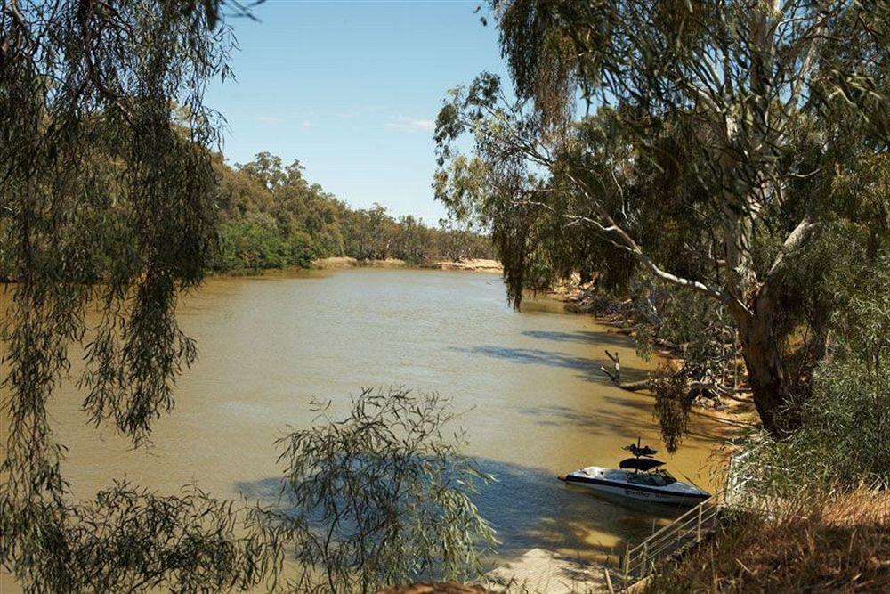 Cadell On The Murray Motel Moama Exterior foto