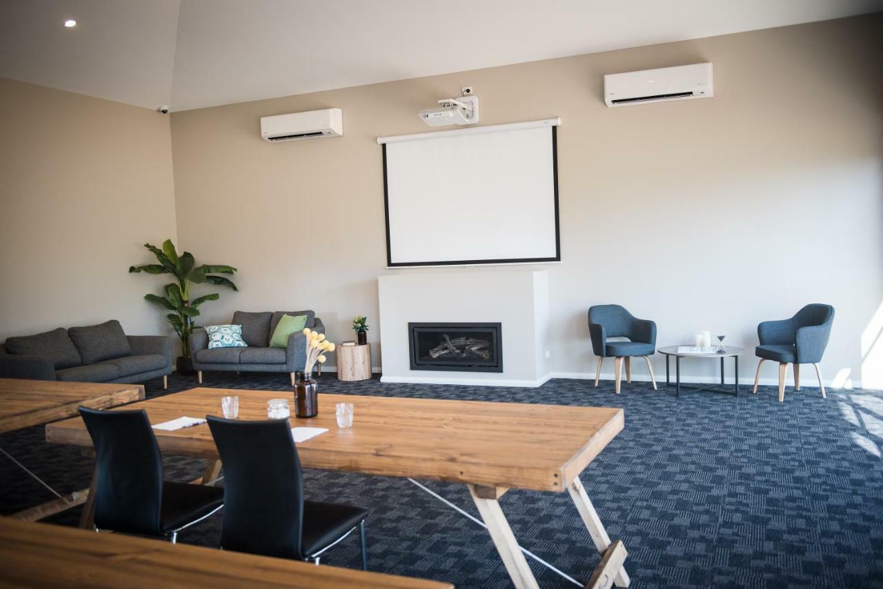 Cadell On The Murray Motel Moama Exterior foto